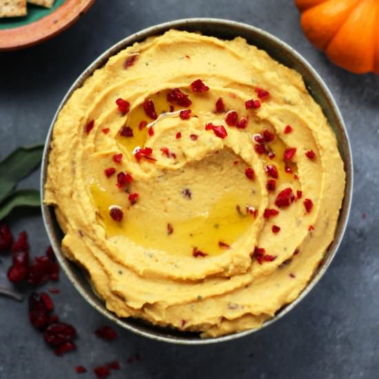 Roasted Garlic&Sage Pumpkin Hummus
