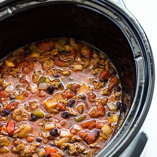 crock pot beefy black bean chili