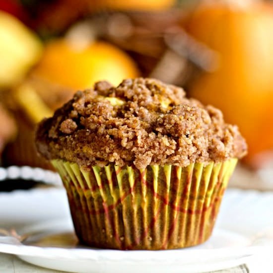 Homemade Creamy Pumpkin Muffins