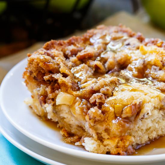 Apple Crisp Coffee Cake