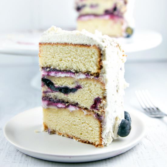 Vanilla Cake with Blueberry Curd