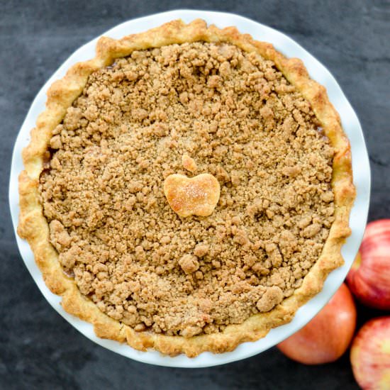 Apple Crumble Pie