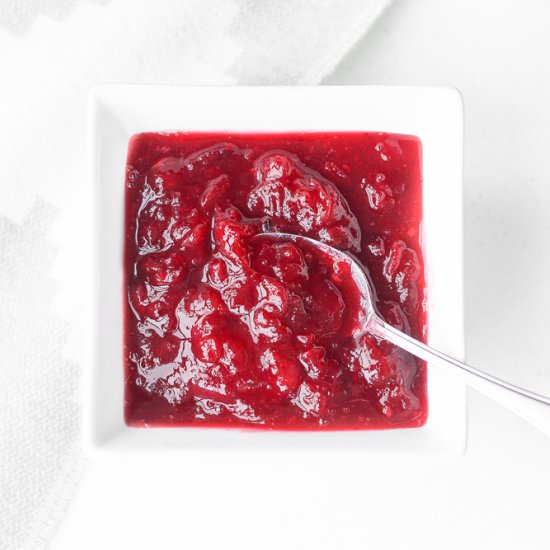 Easy Make-Ahead Cranberry Sauce