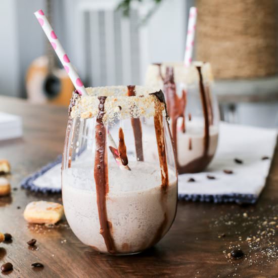 Tiramisu Milkshakes