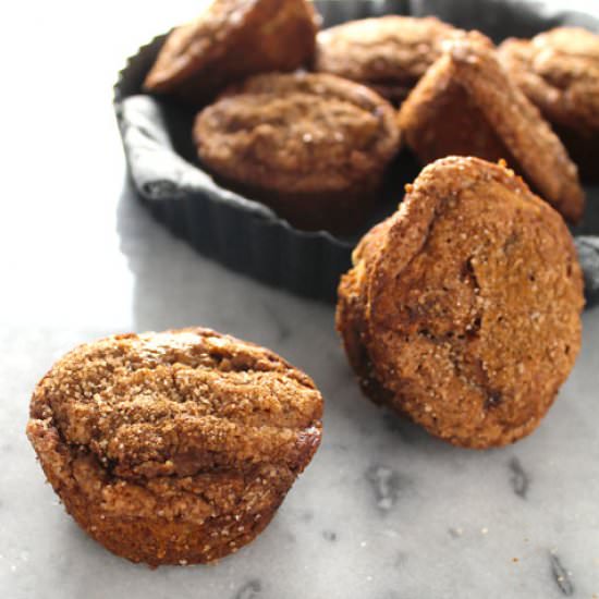 Cinnamon Swirl Banana Muffins