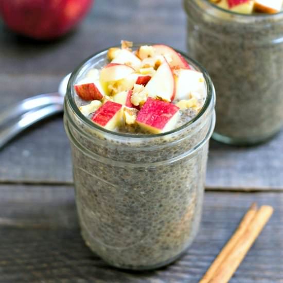 Apple Pie Chia Pudding