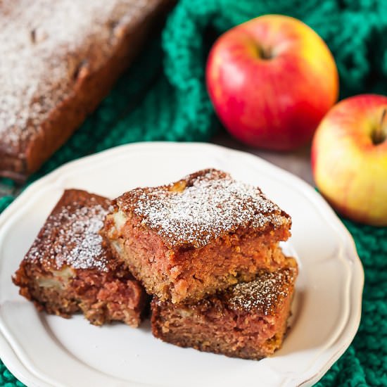 Applesauce Cake