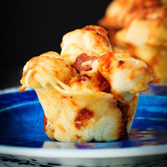 Pull Apart Pizza Muffins