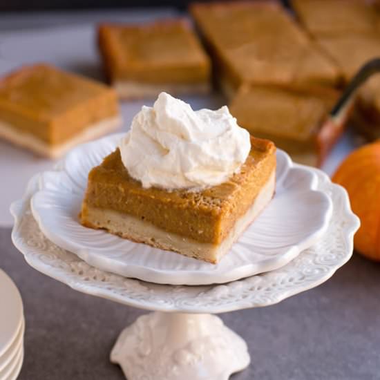 Pumpkin Pie Shortbread Bars