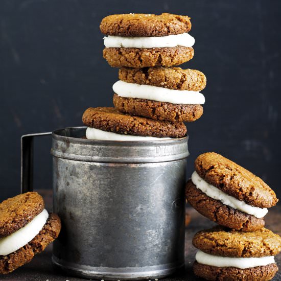 Gingersnap Cookie Sandwiches