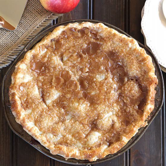 Rustic Apple Blackberry Pie