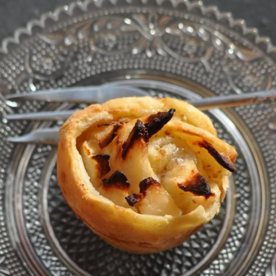 Pear and Cardamom Pudding