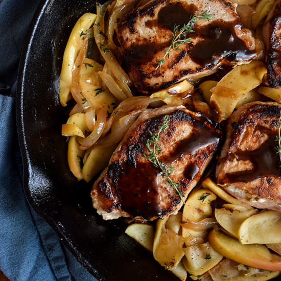 Pork Chops with Apples & Onions