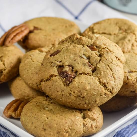 Maple Pecan Cookies