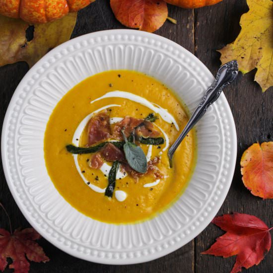 Curried Pumpkin Soup