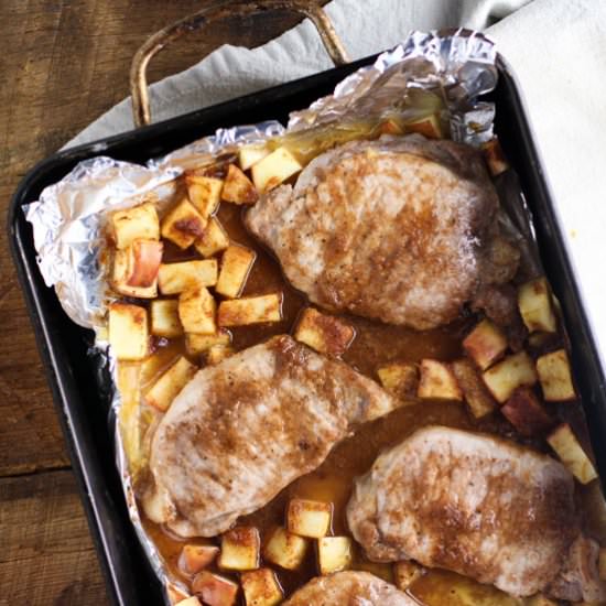 Apple Pie Pork Chops