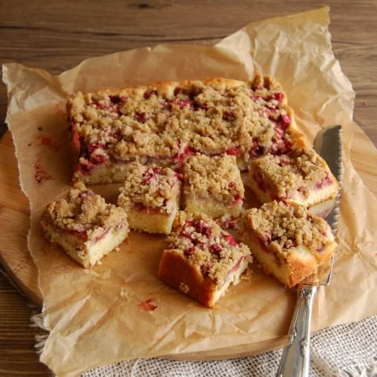 Strawberry Rhubarb Buckle