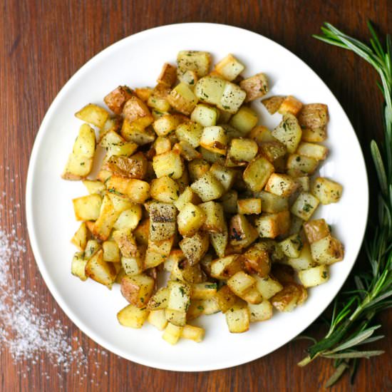 Rosemary Garlic Pan Potatoes
