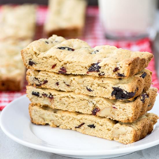 Paleo Cranberry Walnut Bars