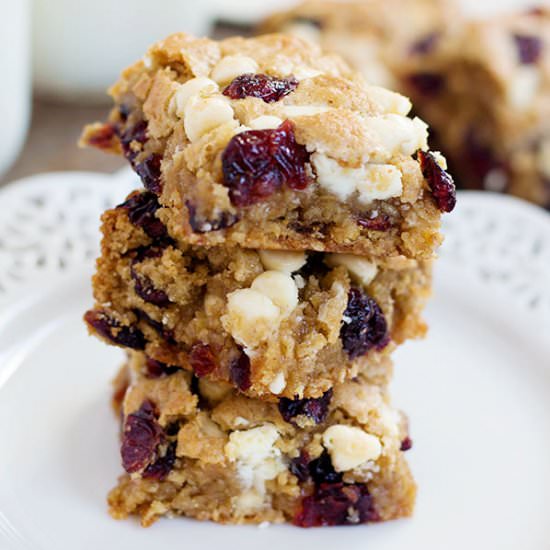 Cranberry White Chocolate Oatmeal Bar