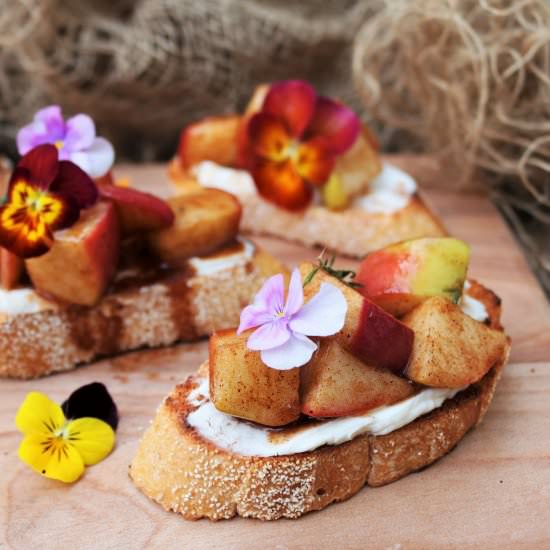 Spiced Maple Apple Crostini