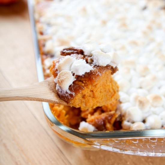 Slow Cooker Sweet Potato Casserole