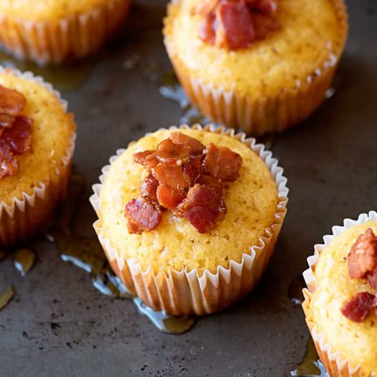 Maple Bacon Corn Bread Muffins