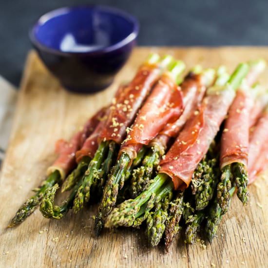 Prosciutto Wrapped Asparagus