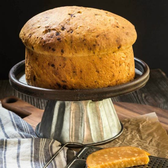 Caramelized Onion Gouda Casatiello