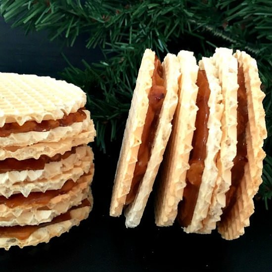Caramel and walnut wafers