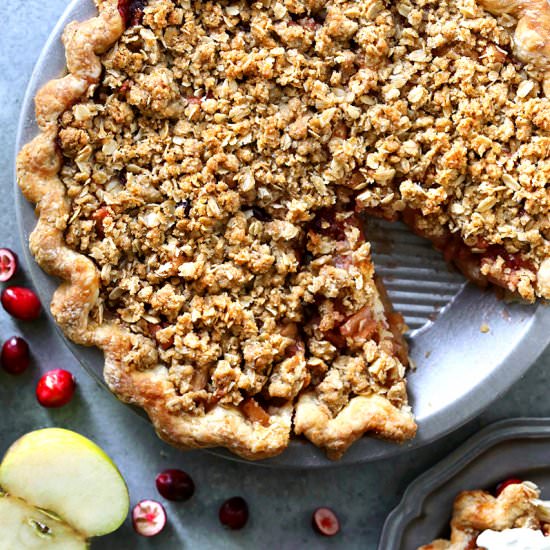 Apple Cranberry Crumble Pie