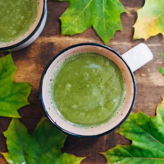 Superfood Caramel Apple Smoothie