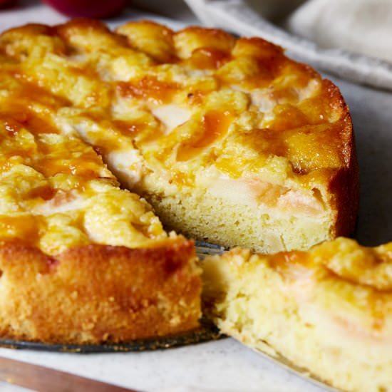 Super Moist German Apple Cake