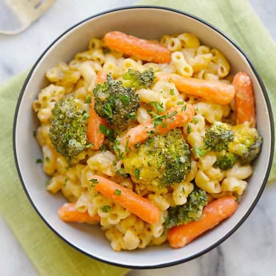 Mac & Cheese w/ Broccoli & Carrots