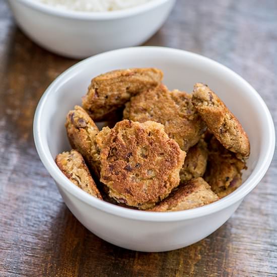 Poppy Seed Fritters (Postor Bora)