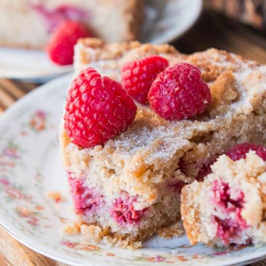 cinnamon raspberry buckle cake