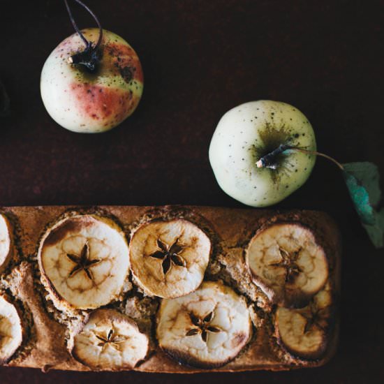 Grain-free apple cake