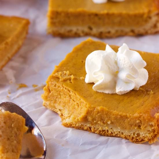 Easy Pumpkin Pie Bars