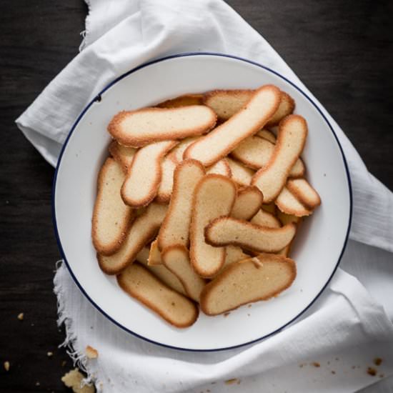 Lingue Di Gatto (Italian Cookies)