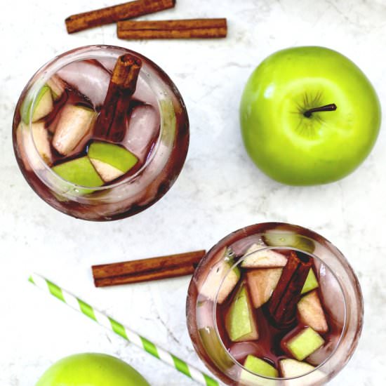 caramel apple sangria
