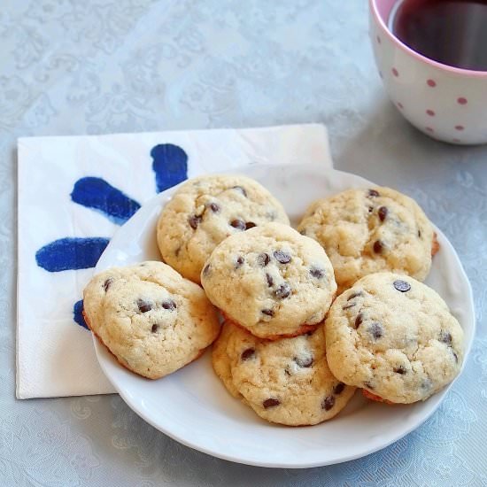 Coconut Chocolate Chip Cookies