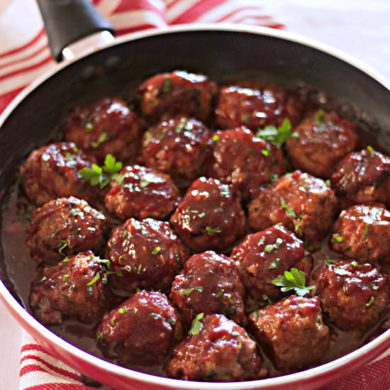 Turkey Meatballs w Cranberry Sauce