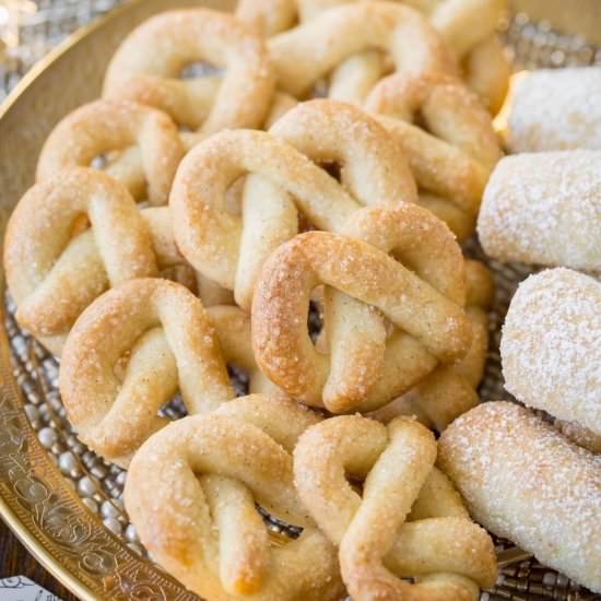 Vanilla Pretzel Cookies