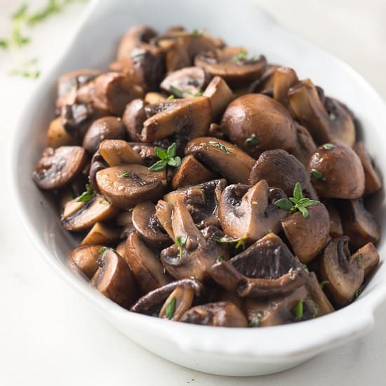 Sauteed Mushrooms with Thyme