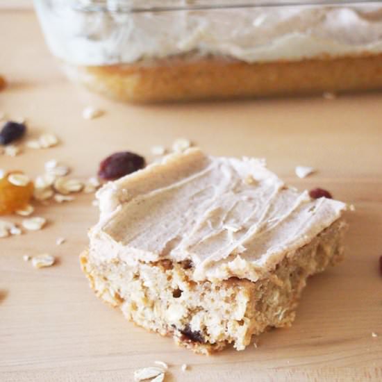 Oatmeal Raisin Snack Cake