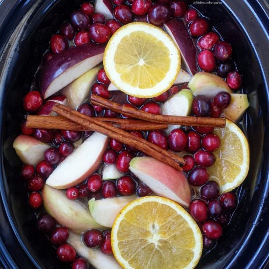 Slow Cooker Spiked Cider