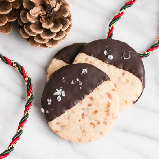 Chocolate Toffee Shortbread Cookies