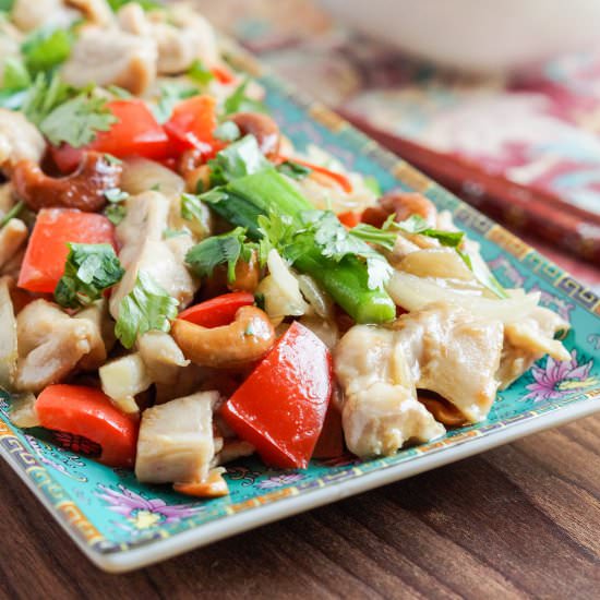 Chicken with Cashew Nuts