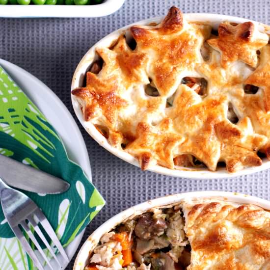 Chicken, Mushroom & Vegetable Pie