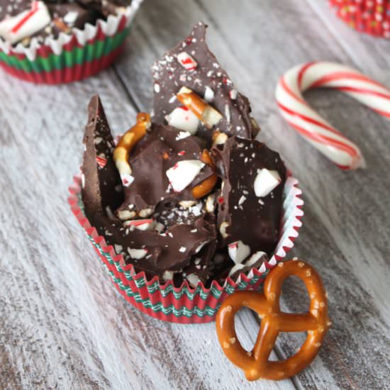 Chocolate Peppermint & Pretzel Bark